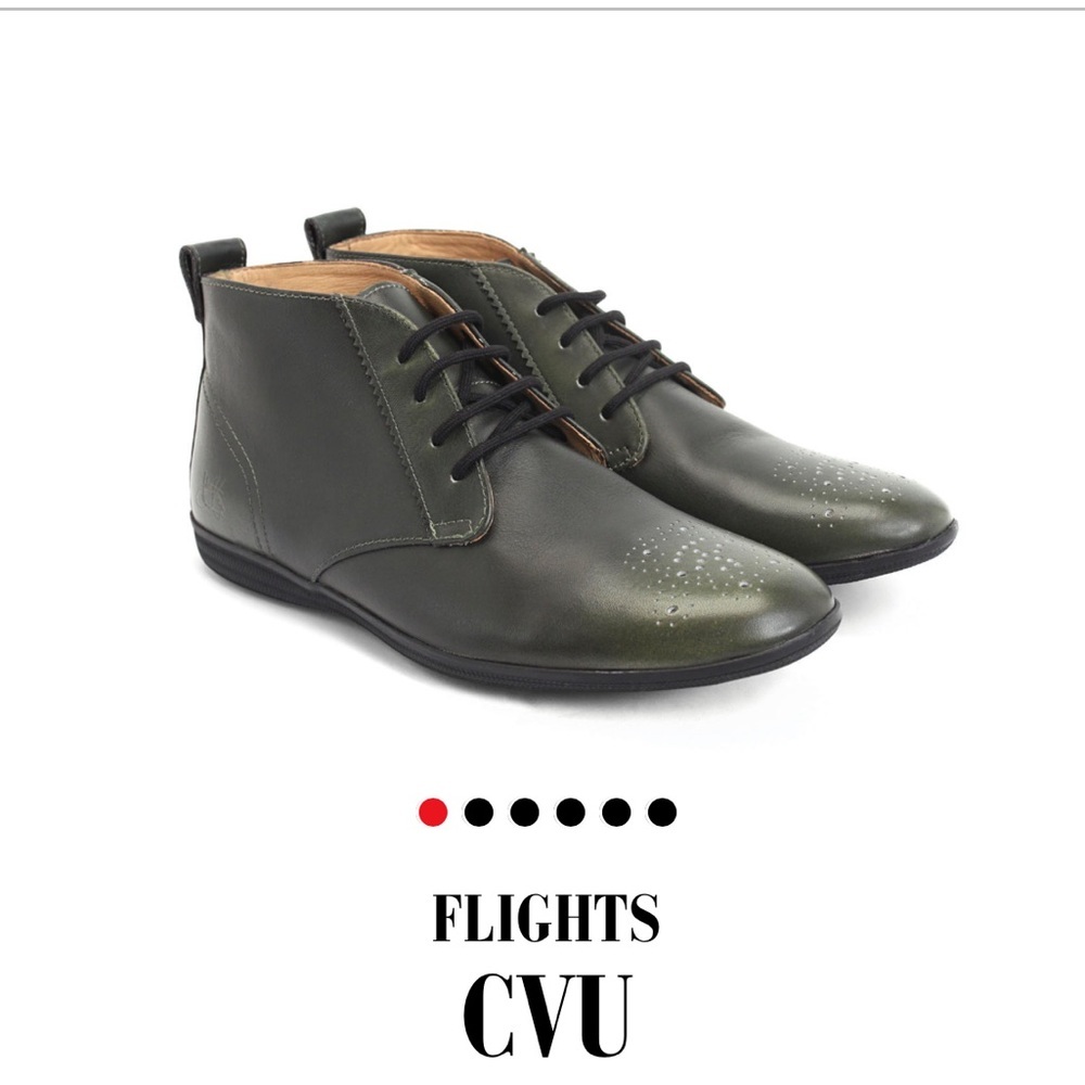 • John Fluevog • CVU Flights Chukka Boot Style Lace Up Shoes Leather Green 8